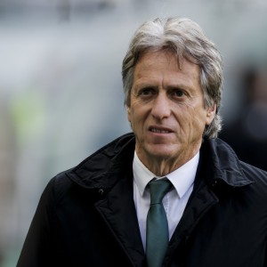 开云体育-胜利主帅展望沙超杯决赛：期待用冠军为新赛季揭幕，坦言胜负各占一半